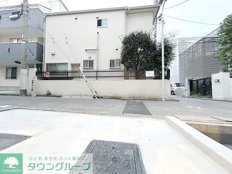 駐車場　部屋探しは株式会社　タウンハウジング　までお気軽にお問合せ…