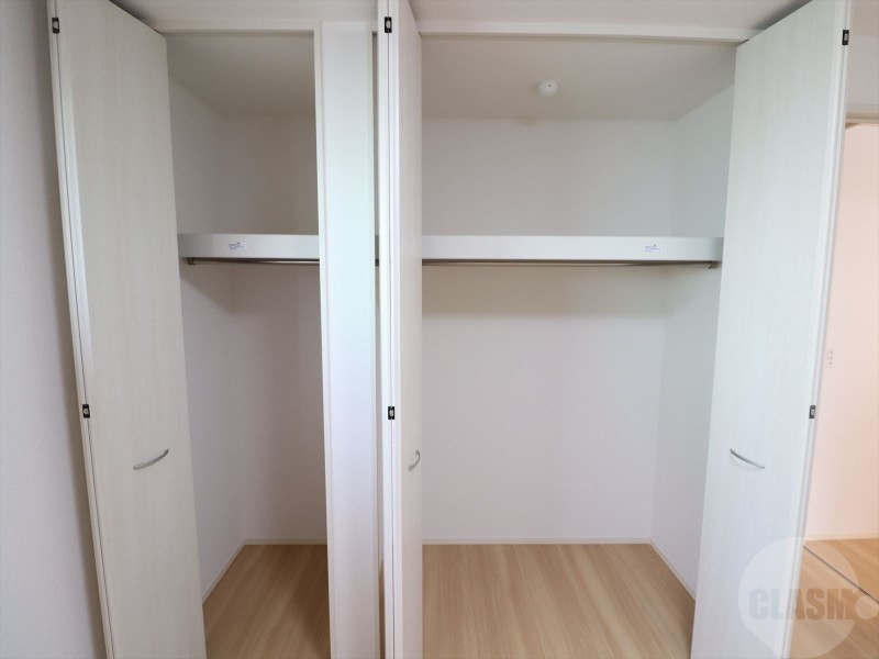 収納　クローゼット