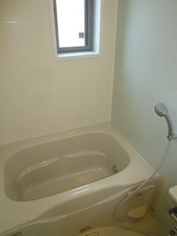 バス・シャワールーム　図面と現状に相違がある場合には現状を優先