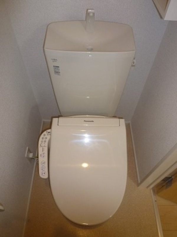 トイレ　図面と現状に相違がある場合には現状を優先