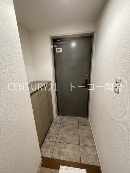 玄関　別部屋の参考写真です。現況有姿