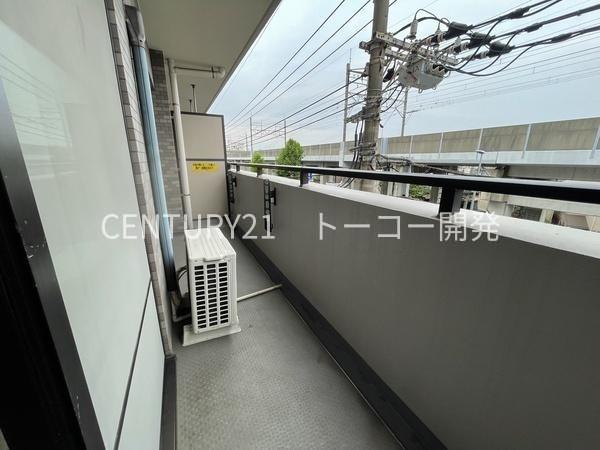 バルコニー　別部屋の参考写真です。現況有姿