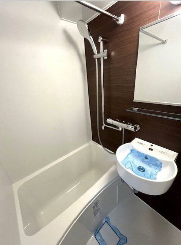 バス・シャワールーム　バス