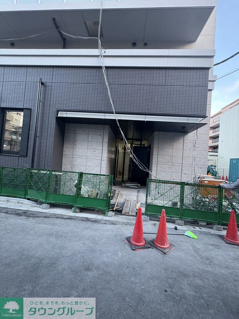 エントランス　エントランス