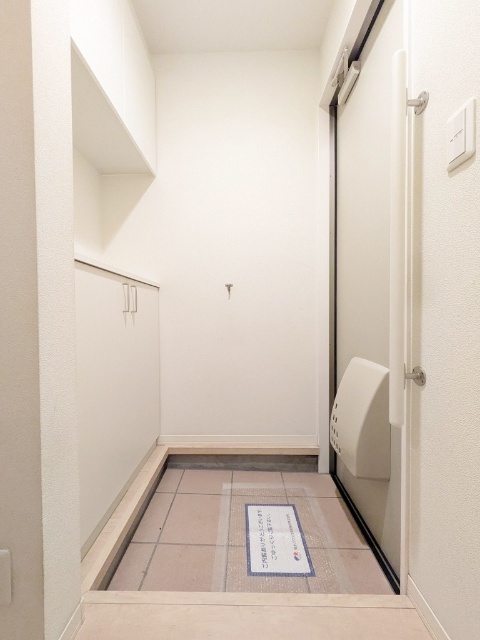 玄関　シューズボックスあり
