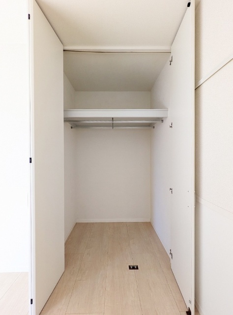 収納　クローゼット