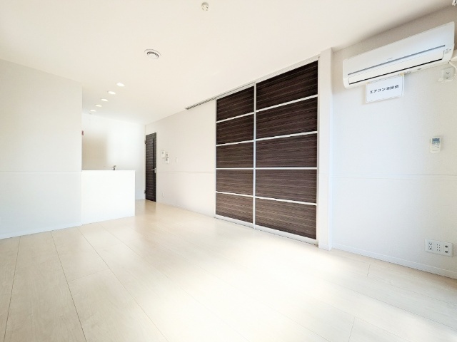 居室・リビング　ＬＤＫ１２帖