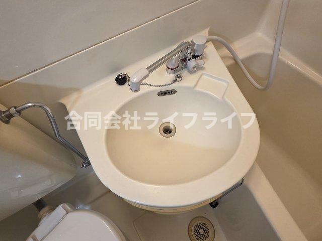 洗面設備　洗面所です