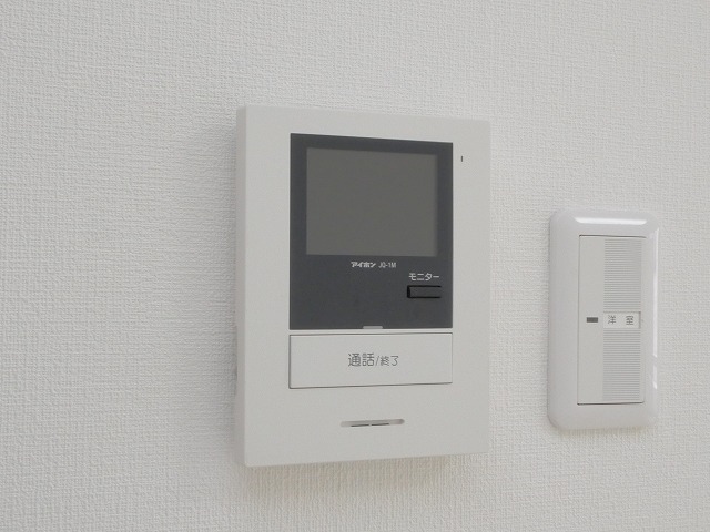 セキュリティ　防犯面に配慮したＴＶモニターホン付きです！