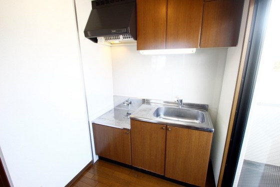 キッチン　※別室の写真を使用しております※