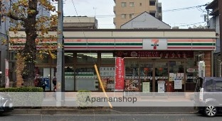 コンビニ　セブンイレブン（コンビニ）まで487m
