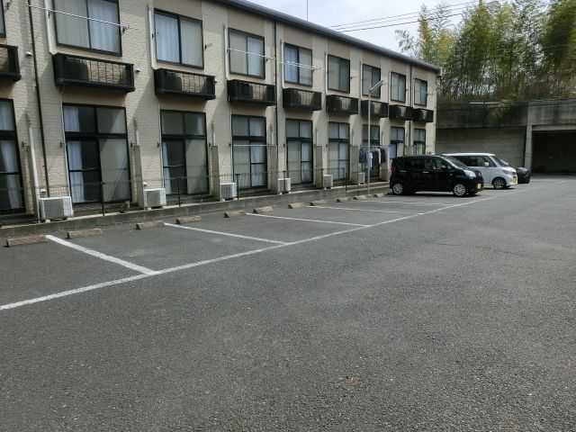 駐車場　敷地内駐車場です
