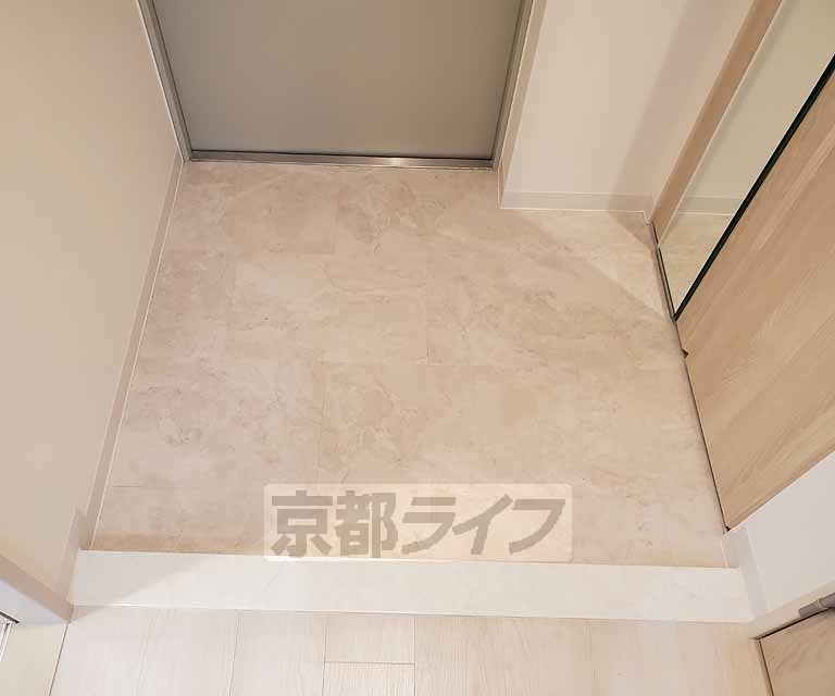 玄関　広めの玄関