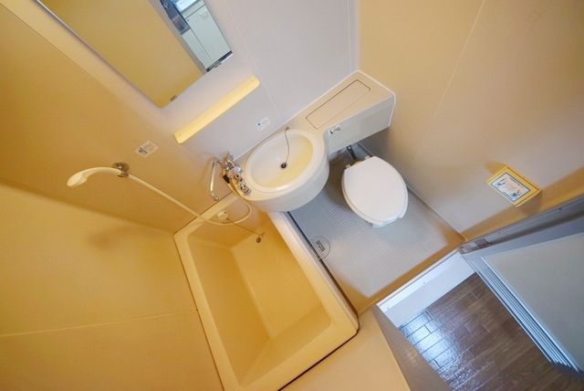 バス・シャワールーム　バス♪