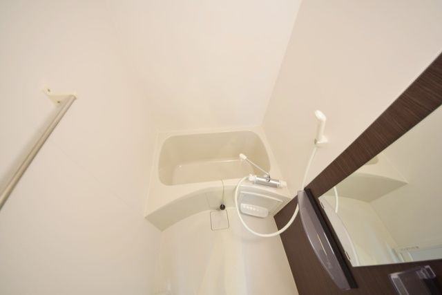 バス・シャワールーム　浴室乾燥ついてます