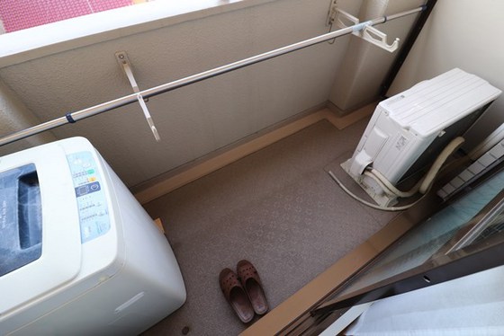 バルコニー　※別号室の写真です