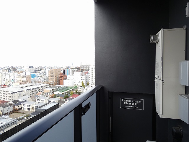 バルコニー　バルコニー