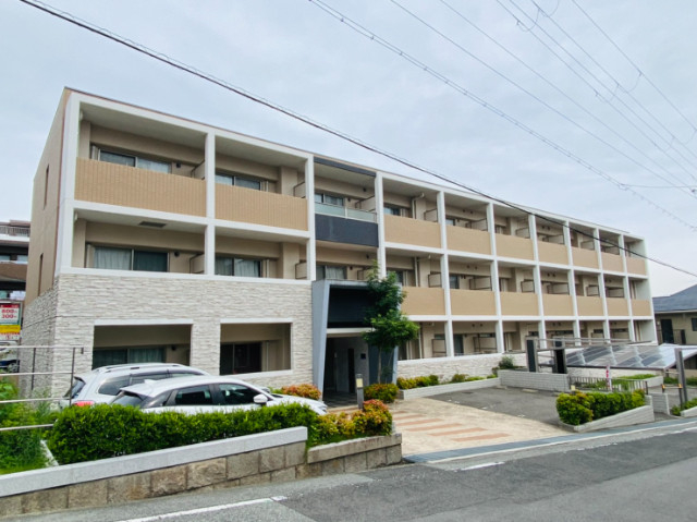 建物外観　リブェール天城