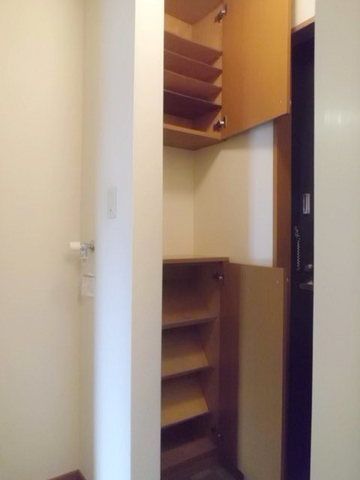 玄関　あると嬉しい下駄箱