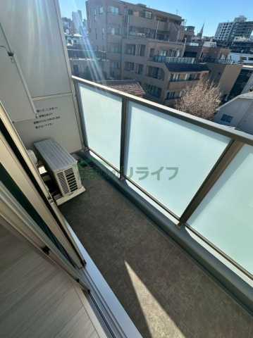 バルコニー　四谷坂町レジデンス