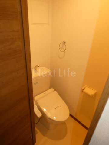 トイレ　アムールイソベ