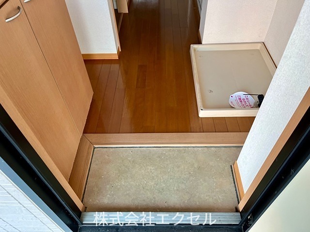 玄関　シューズボックス完備の玄関です。