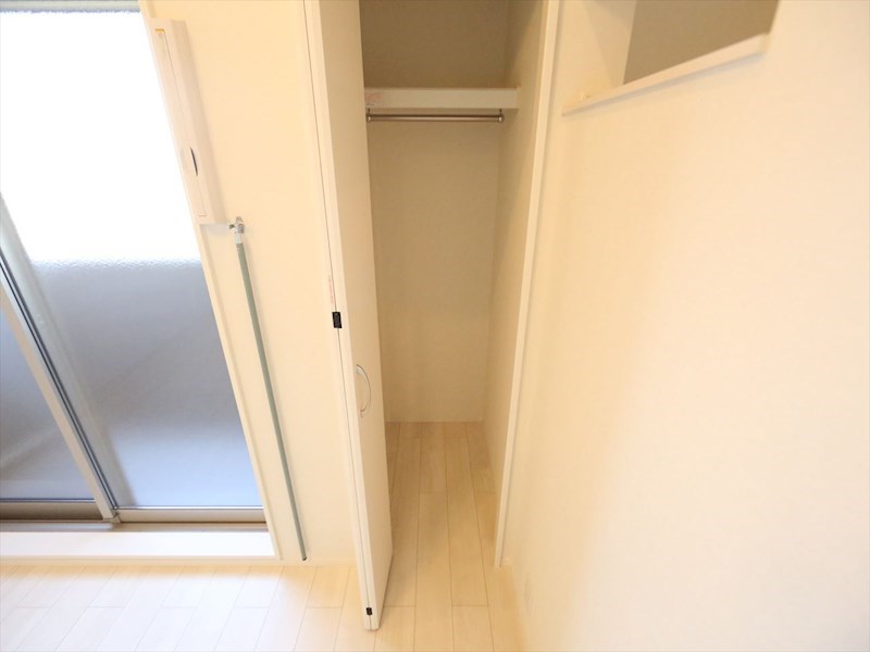 収納　クローゼット（収納充実してます）　同仕様写真