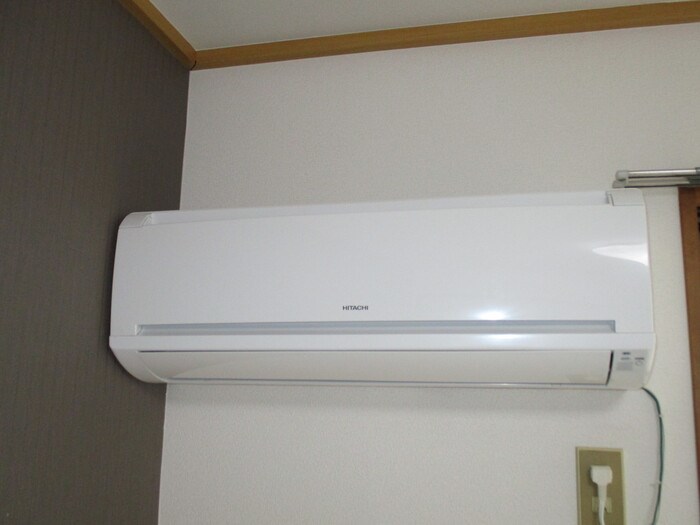 その他設備　南洋室エアコン