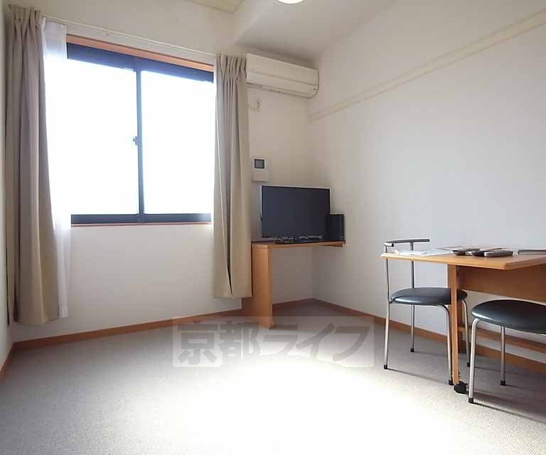 居室・リビング　今すぐにでも住める環境ですよ