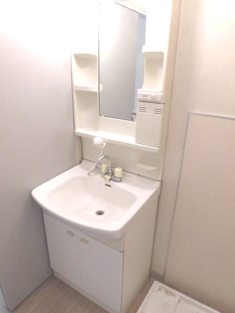 洗面設備　※同タイプ別室の写真です