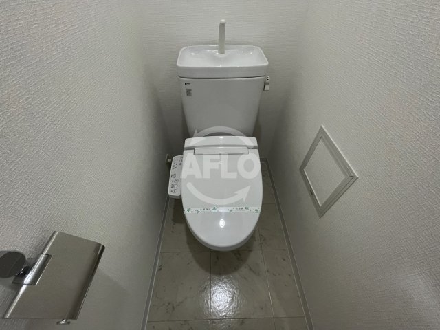 トイレ　ルクレ新町レジデンス　トイレ