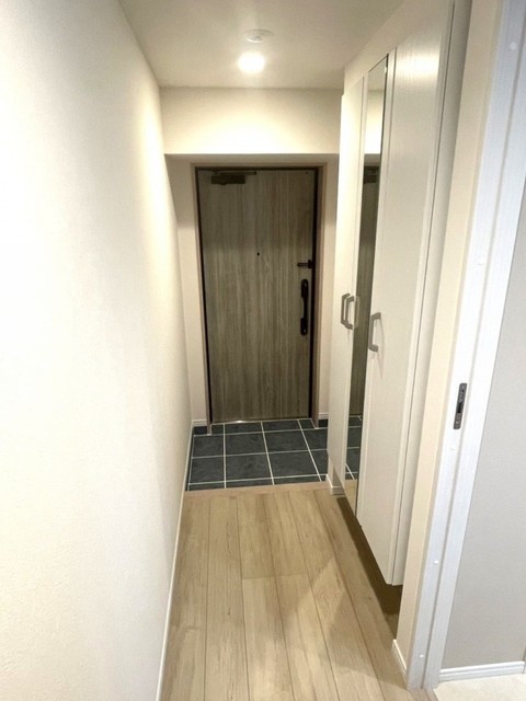 玄関　【玄関】※反転タイプ