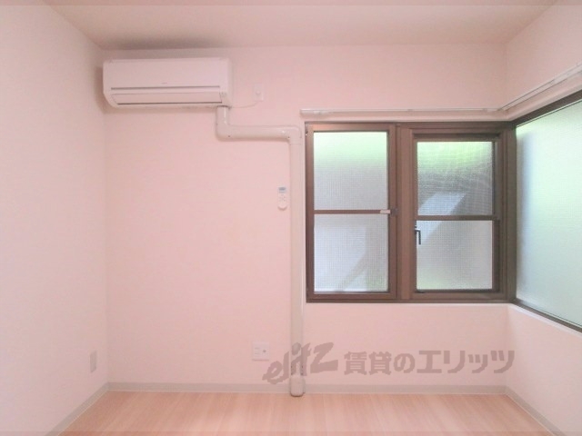 居室・リビング　洋室