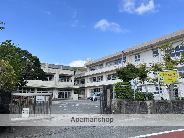 小学校　国分小学校（小学校）まで671m