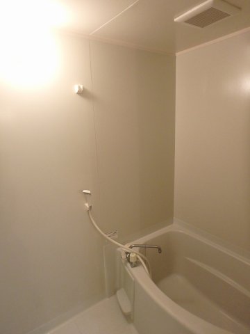 バス・シャワールーム　バスルーム