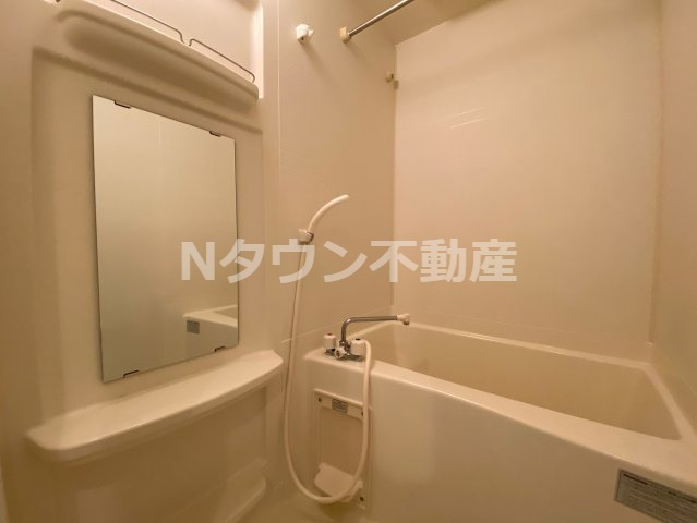 バス・シャワールーム　お風呂で日々の疲れを落としましょう