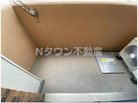 バルコニー　バルコニー付きです