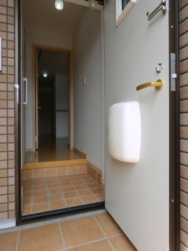 玄関　図面と現状に相違がある場合には現状を優先