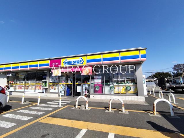 コンビニ　ミニストップ 市川東高校前店（コンビニ）まで611m