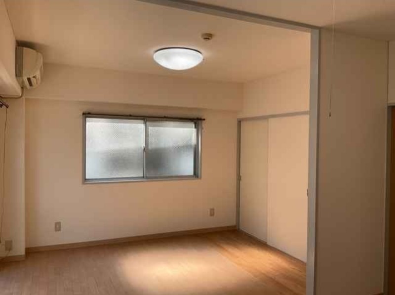 居室・リビング　図面と現状に相違がある場合には現状を優先