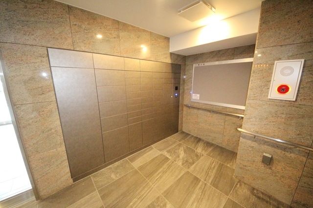 エントランス　★ロビー★