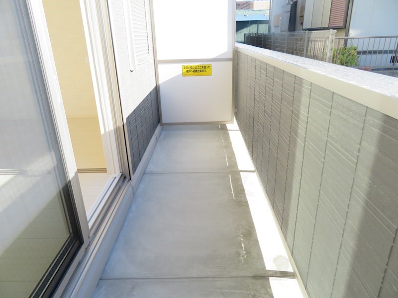 バルコニー　同物件別部屋