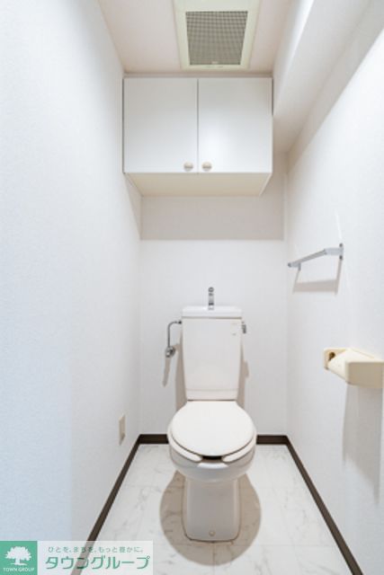 トイレ　※写真は同タイプ住戸です。