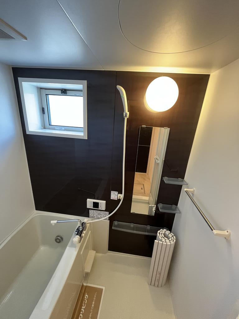 バス・シャワールーム　※同タイプ写真