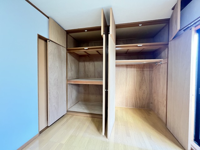 収納　２階洋室の収納