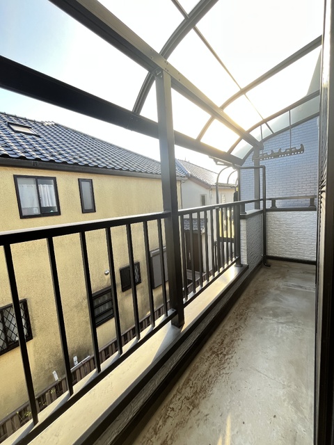 バルコニー　♪２階バルコニーあり