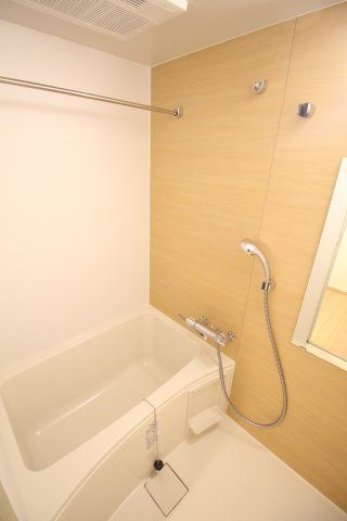 バス・シャワールーム　（別タイプ参考写真）ディームス駒込　北区中里1