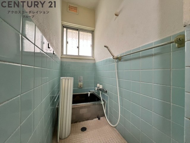 バス・シャワールーム　風呂トイレ別