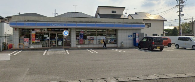 コンビニ　ローソン　藤枝茶町一丁目店（コンビニ）まで268m