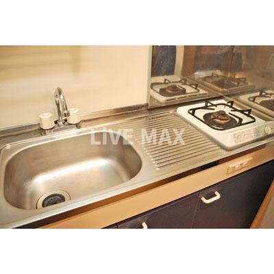 キッチン　★☆家具家電付きマンション☆★家具家電撤去も可能です♪